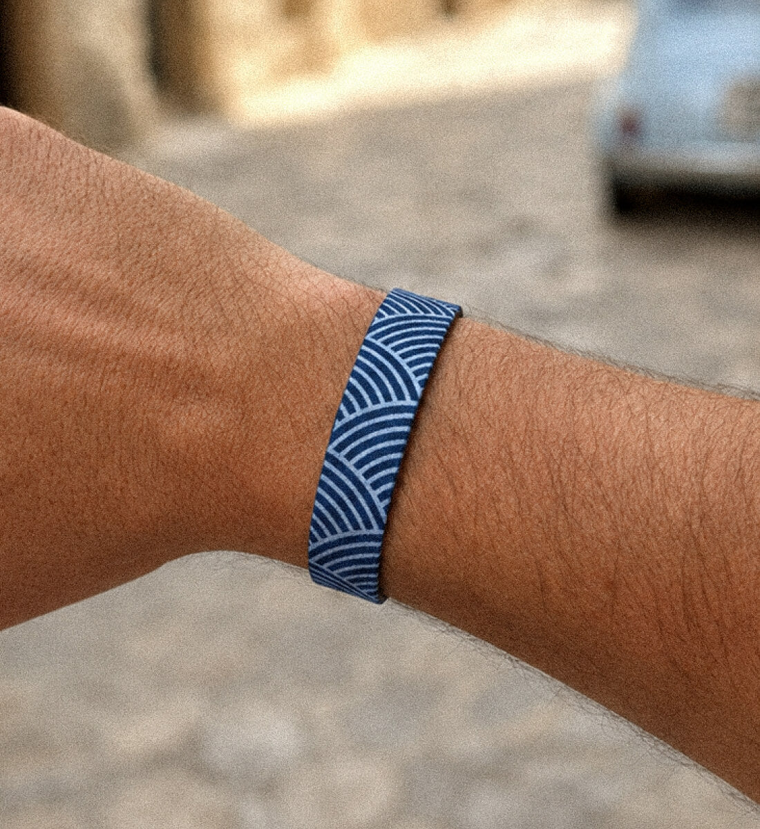 just a blue pattern